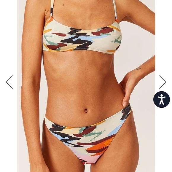 SOLID & STRIPED BIKINI - Picture 1 of 8